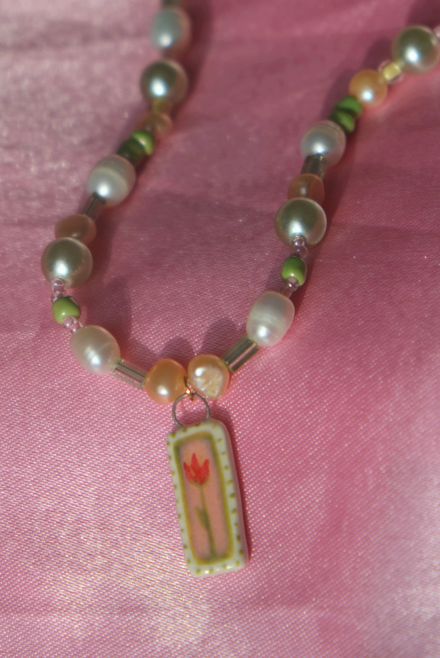 Sweet Tulip Face Freshwater Pearl Necklace