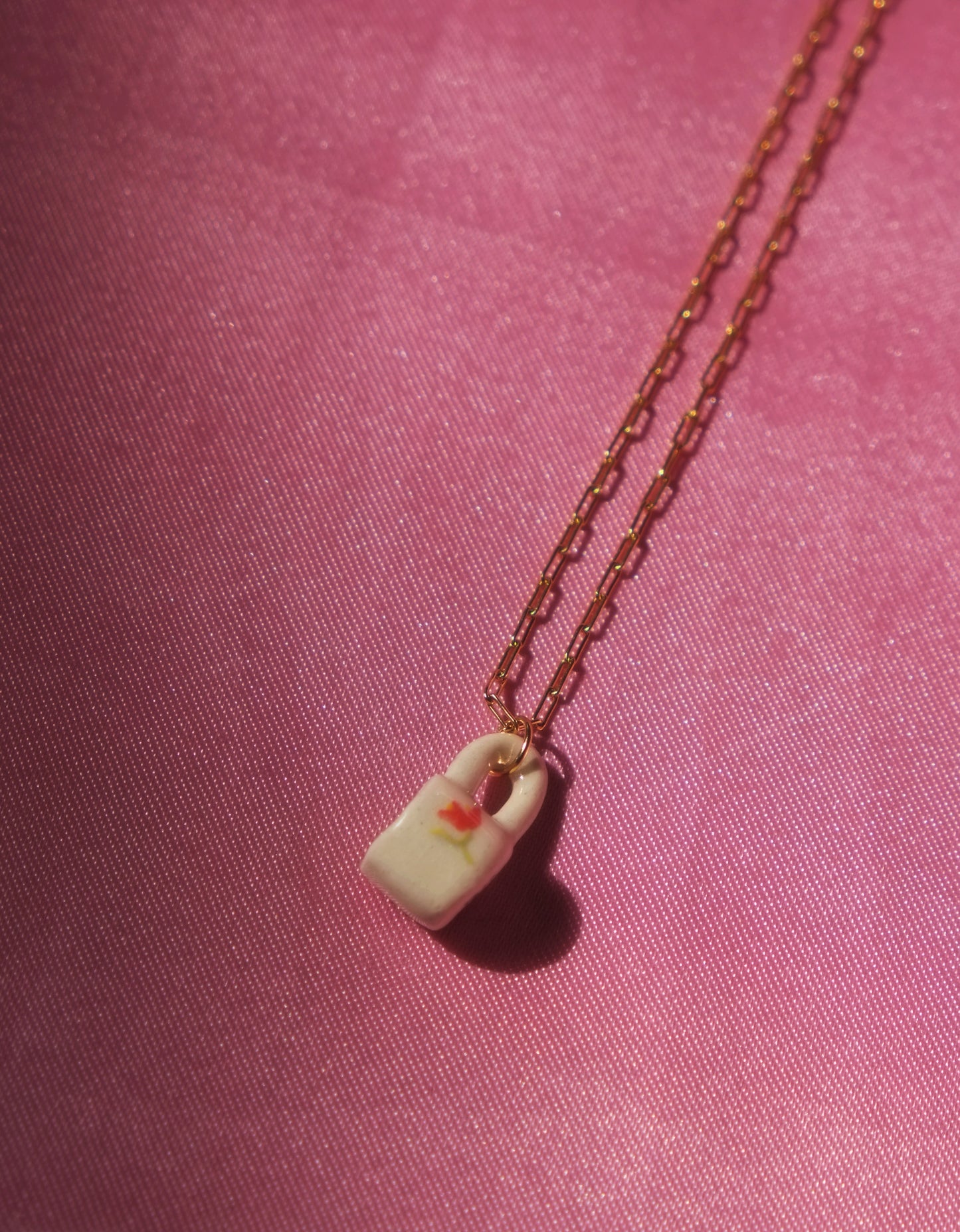 Sweet Tulip Mug Necklace