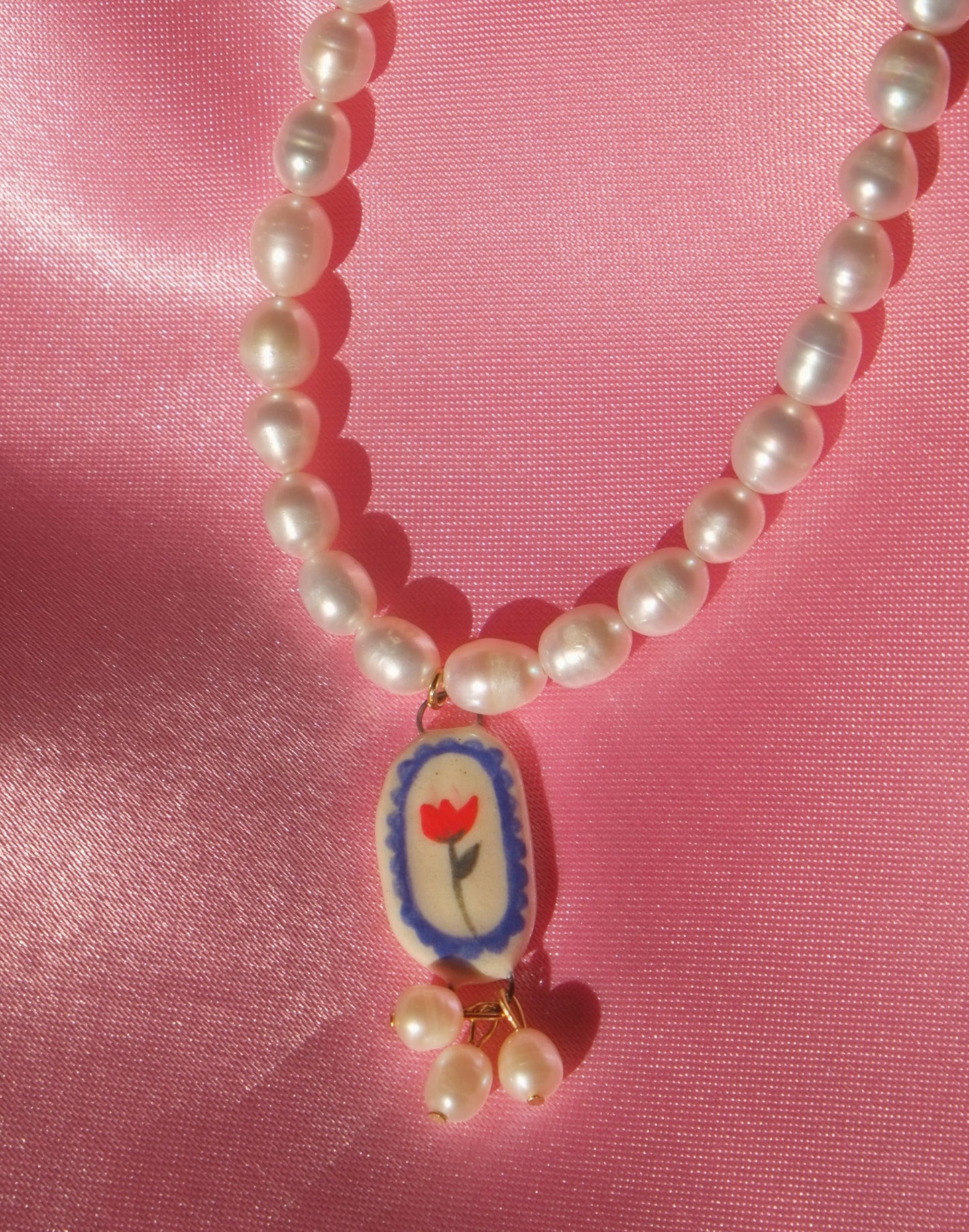 Sweet Tulip Freshwater Pearls Necklace