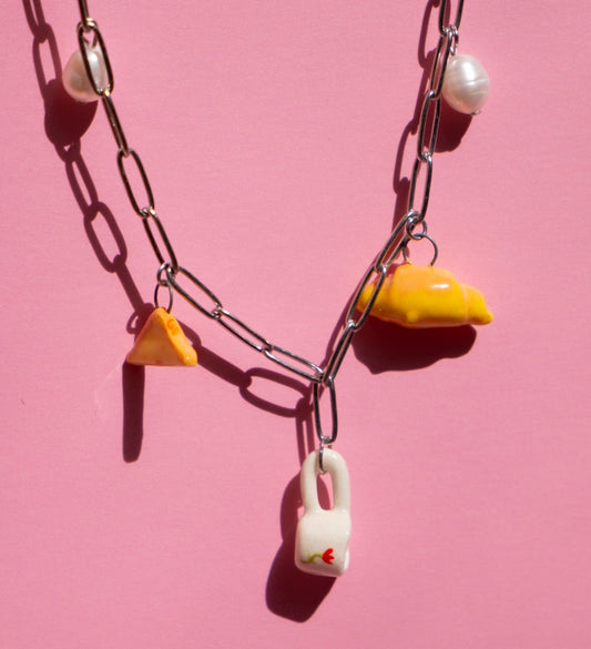 Cafe da Manha Freshwater Pearl Silver Necklace